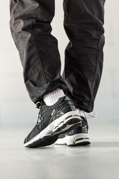 Кросівки New Balance 1906 Black White 18669-40 фото