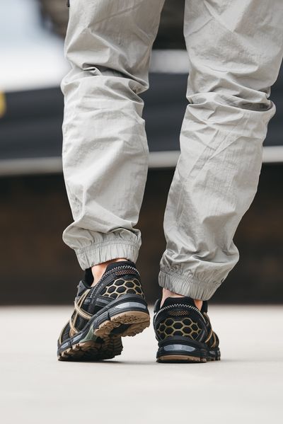 Кросівки Asics Gel-kahana 8 Retro Wear-Resistant Trail Black Brown 14941-41 фото
