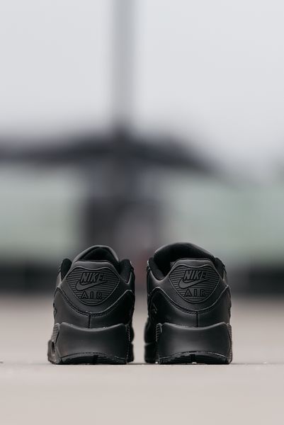 Кросівки Nike Air Max 90 "Black" 02624-40 фото