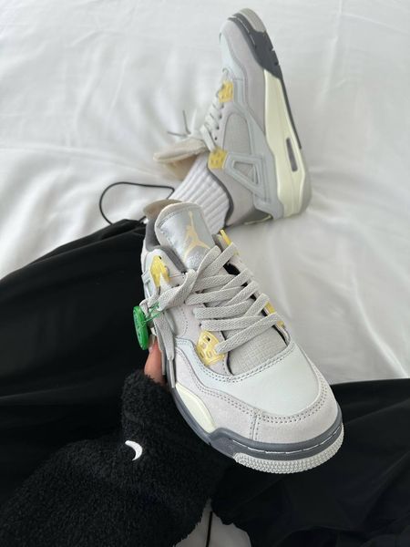 Кросівки Jordan 4 Retro SE Craft Photon Dust 12064-40 фото