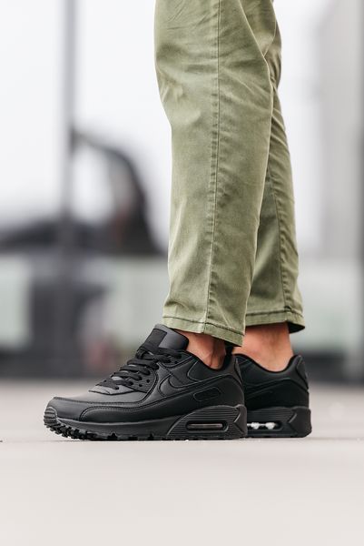 Кросівки Nike Air Max 90 "Black" 02624-45 фото