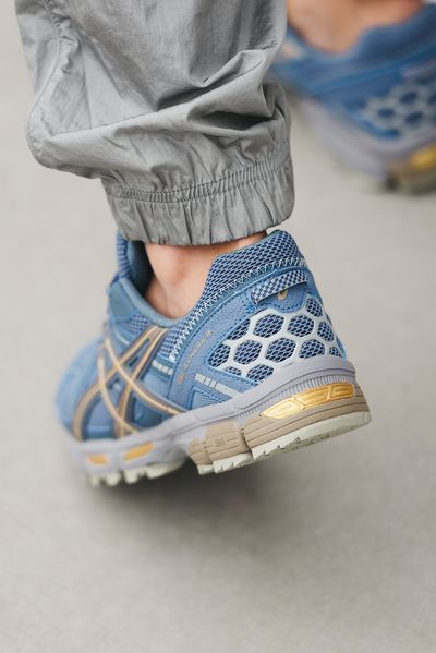 Кросівки Asics Gel Kahana 8 Blue Yellow 16744-36 фото