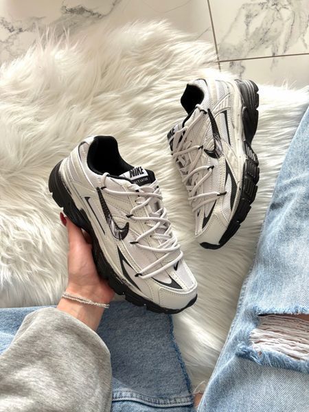 Кросівки Nike Initiator Custom White Black 23632-36 фото