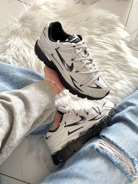 Кросівки Nike Initiator Custom White Black 23632-36 фото