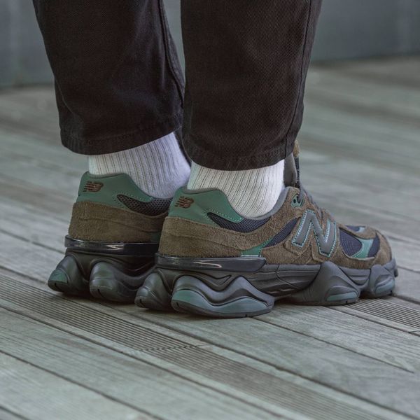 Кросівки New Balance 9060 Beef and Broccol Brown Black 11838-36 фото