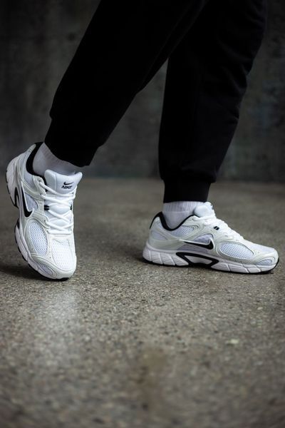 Кросівки Nike V5 RNR White Black 24877-40 фото