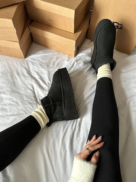 Уггі UGG Ultra Mini Platform Black 10240-36 фото