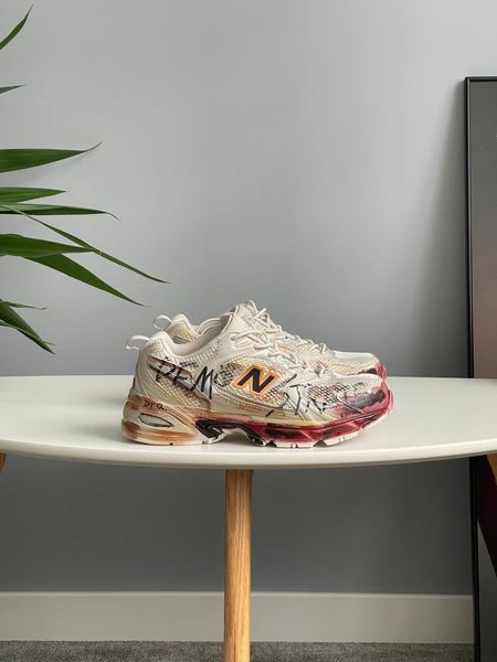 Кросівки New Balance 530 Custom Beige Red 22147-36 фото