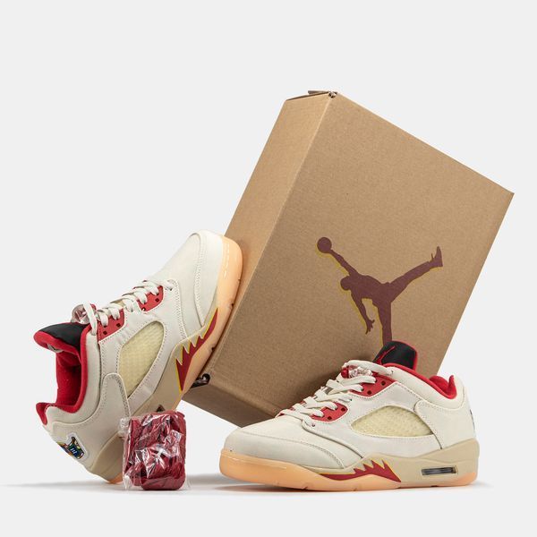 Кросівки Nike Air Jordan 5 Low Chinese New Year 19623-44 фото